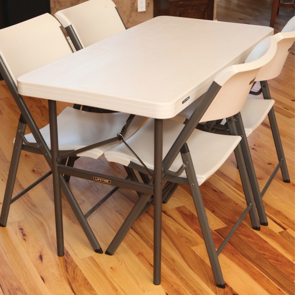 Mesa auxiliar plegable Lifetime | Distri