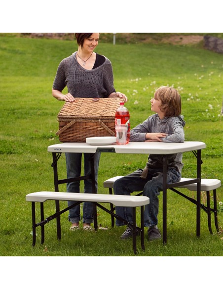 Mesa plegable con bancos LIFETIME - Distria.com