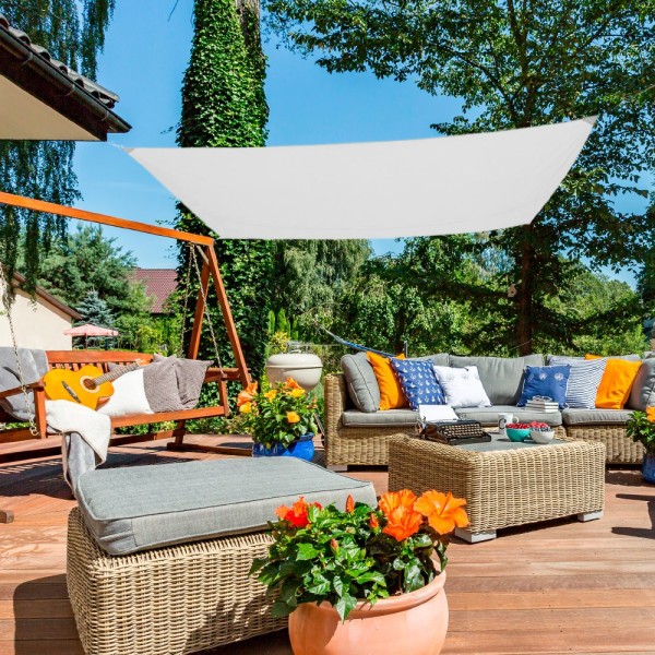 Toldo vela rectangular jardín | DISTRIA