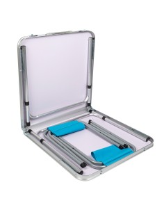 Mesa plegable regulable en altura con taburetes | Distria 2