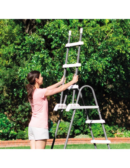 Escalera para piscinas desmontables INTEX | Medidas y precios