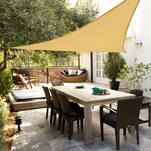 Toldo vela triangular 5x5x5 m | Distria | Tienda online de jardín
